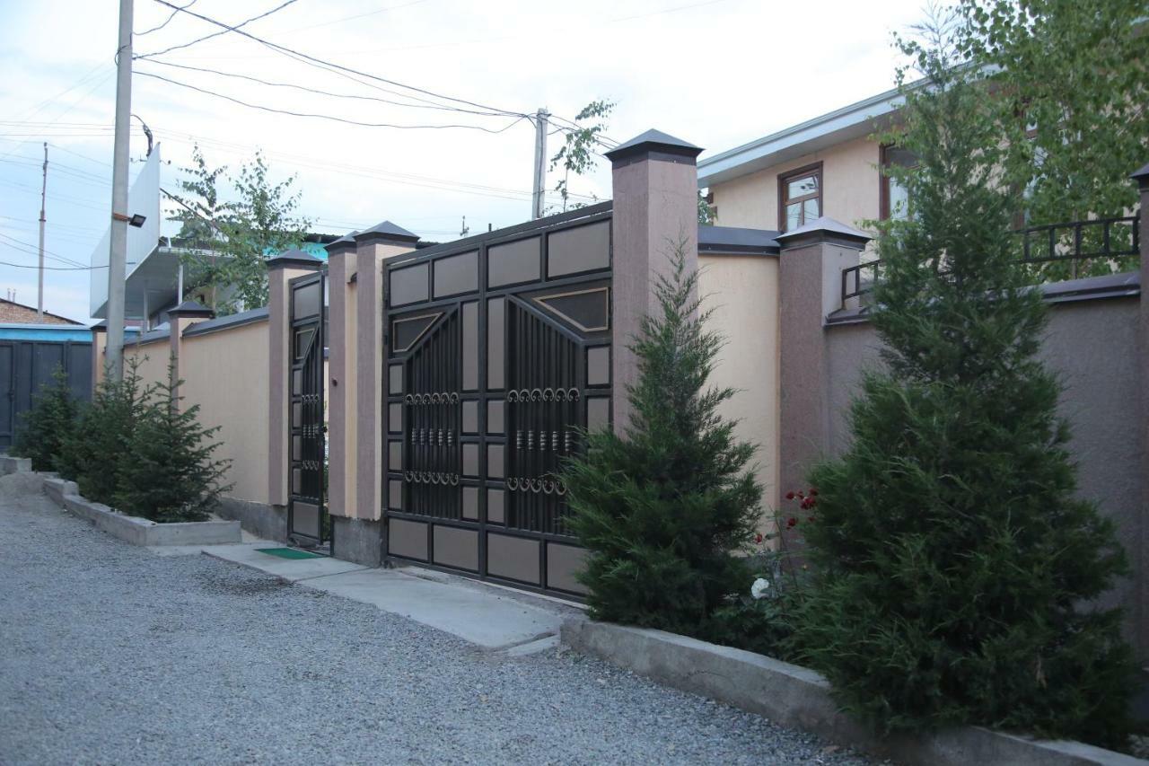 Medi Guest House أوش المظهر الخارجي الصورة